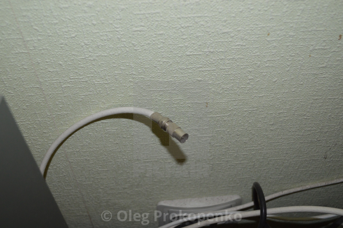 How To Hook Up Free Cable In Apartment